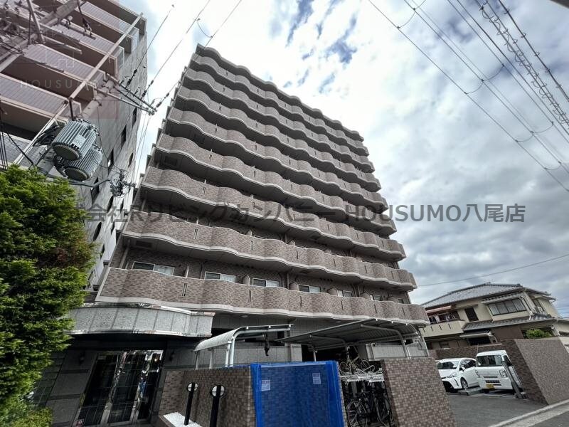 物件外観写真4　(きれいな外観です)