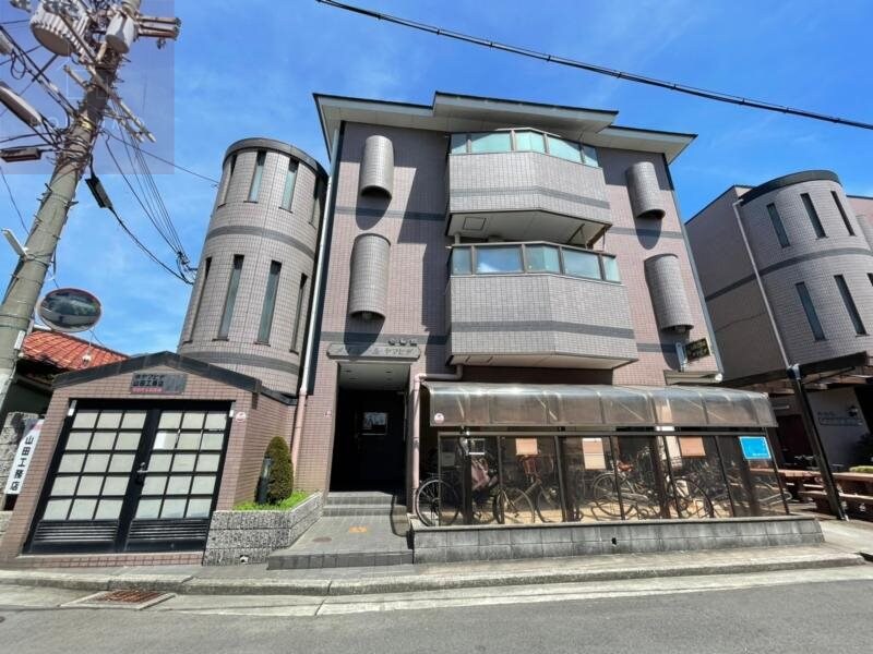 物件外観写真4　(物件の外観です)