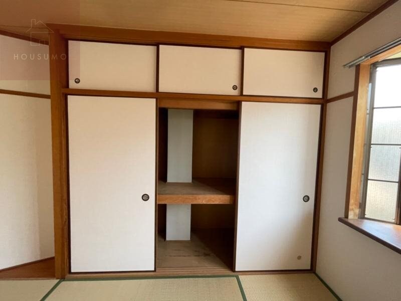 物件内観写真20　(便利な収納スペースです)