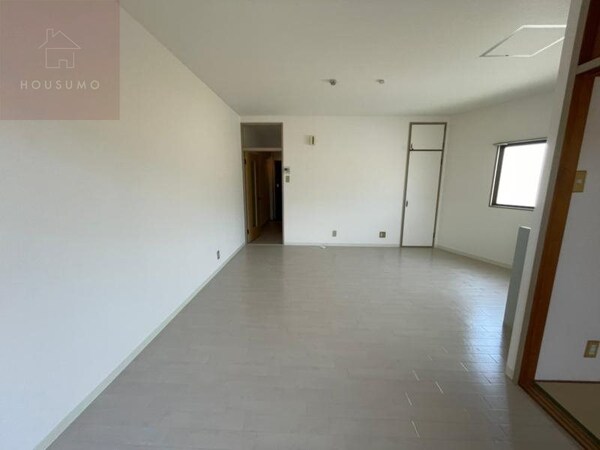 居室(リビングです)