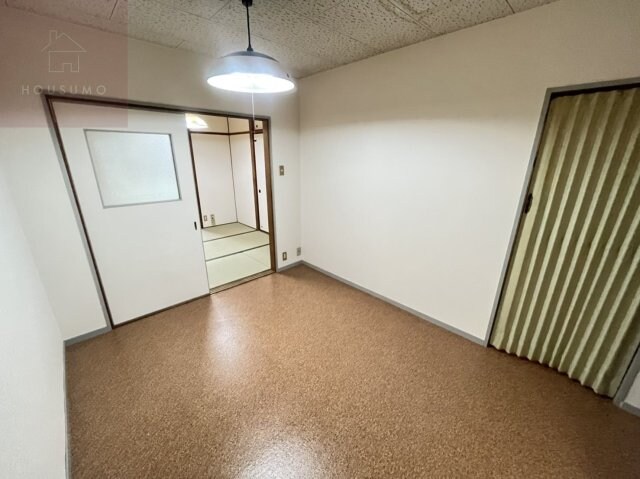 物件内観写真16　(ゆったり過ごせるリビングです)