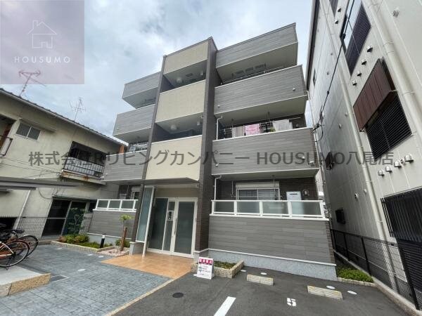 物件外観写真4　(外観もきれいです)