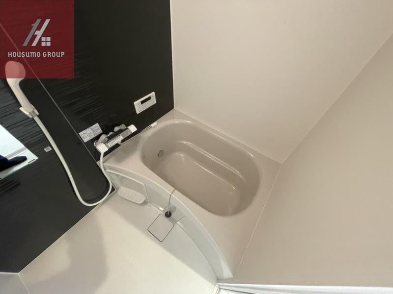 物件内観写真7　(きれいなお風呂です)