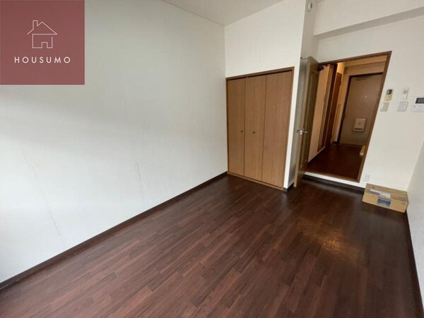 居室(清潔感のあるトイレです)