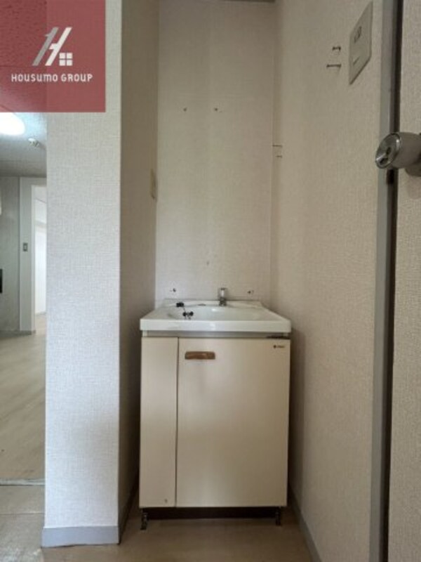 独立洗面台