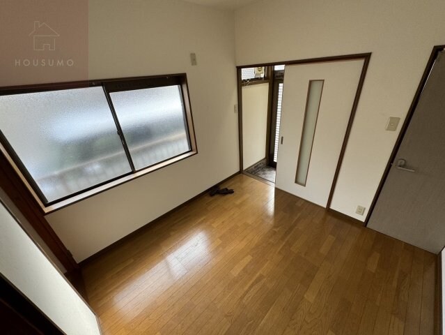 物件内観写真25　(洋室です)