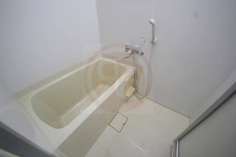 物件内観写真9　(きれいなお風呂です)