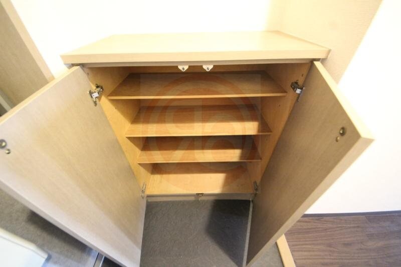 物件内観写真22　(小物を収納するのに便利です)