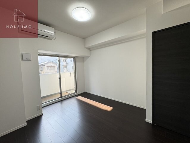 物件内観写真5　(居間です)