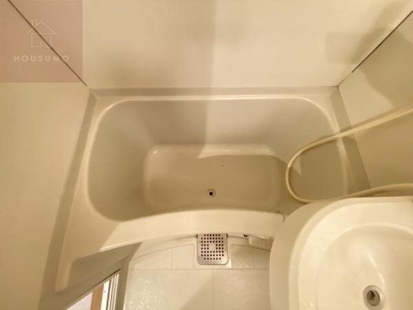 物件内観写真18　(日々の疲れを癒すお風呂付です)