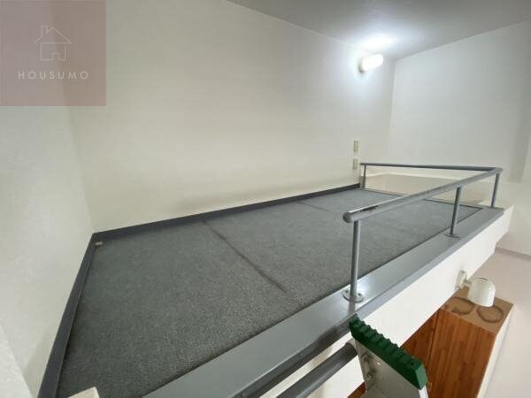 物件内観写真28　(内装は落ち着いています)