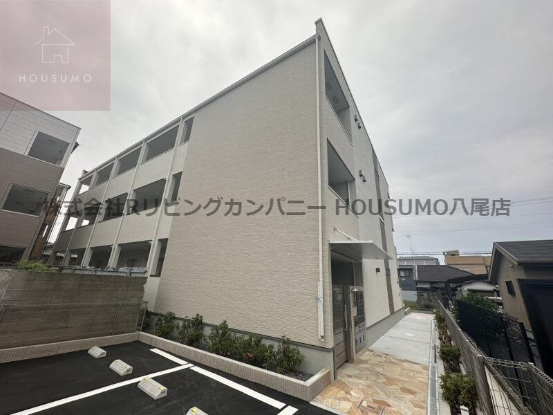 物件外観写真3　(おしゃれな外観です)