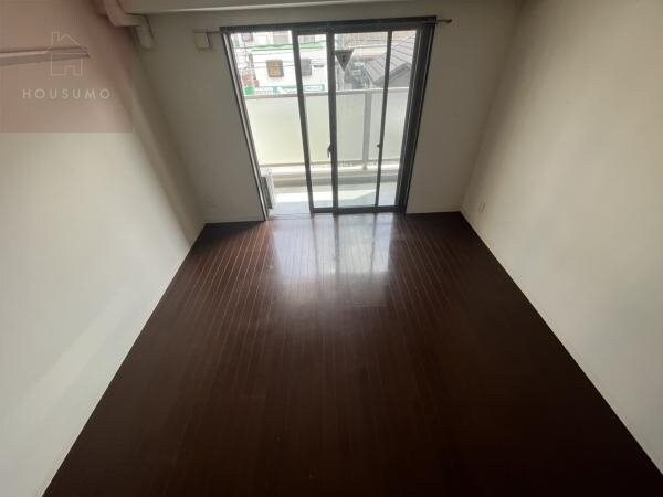 居室(使いやすい居間です)