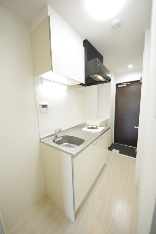 物件内観写真6　(コンパクトなキッチンで掃除もラクラク)