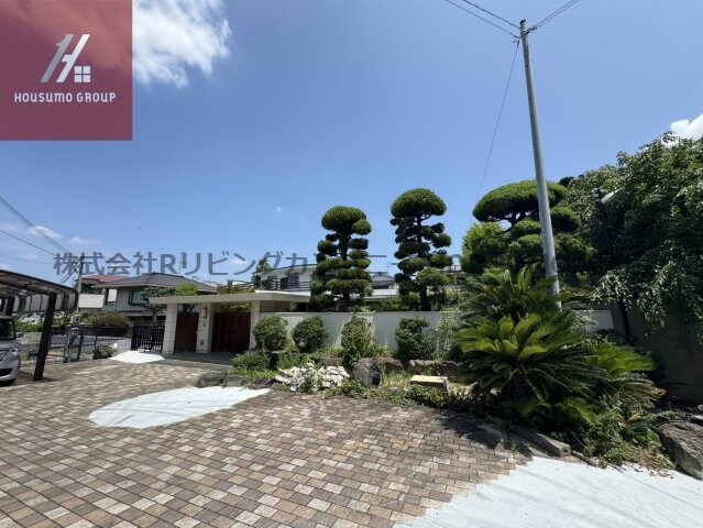 物件外観写真4　(外観もきれいです)