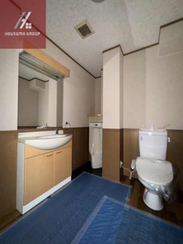 トイレ(清潔感のあるトイレです)