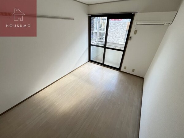 寝室(開放的な寝室です)