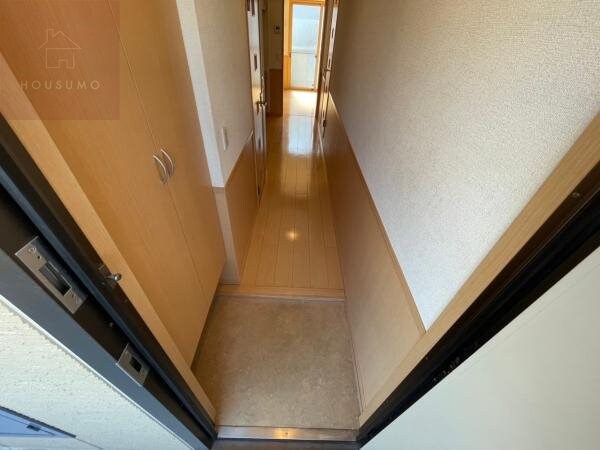 玄関(毎日通る玄関はこちらです)