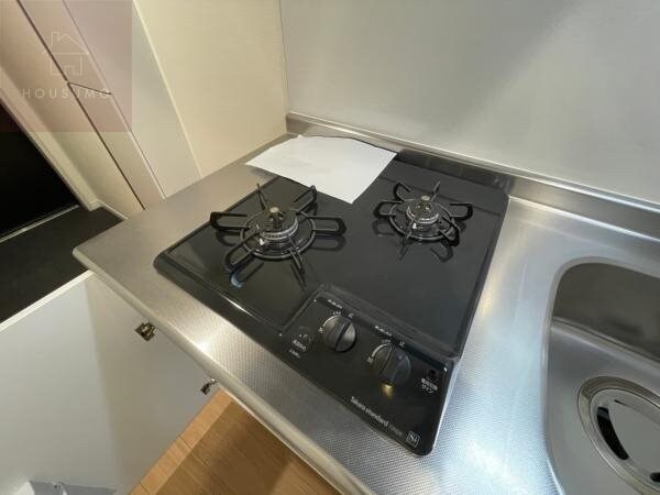 物件内観写真23　(コンパクトなキッチンで掃除もラクラク)