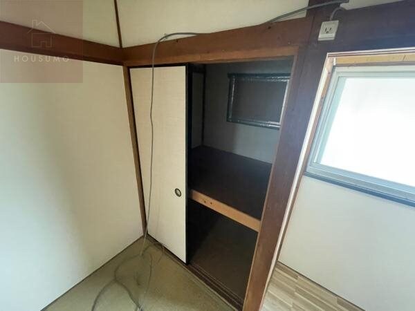 物件内観写真21　(便利な収納スペースです)