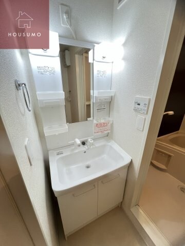 物件内観写真8　(洗面所です)