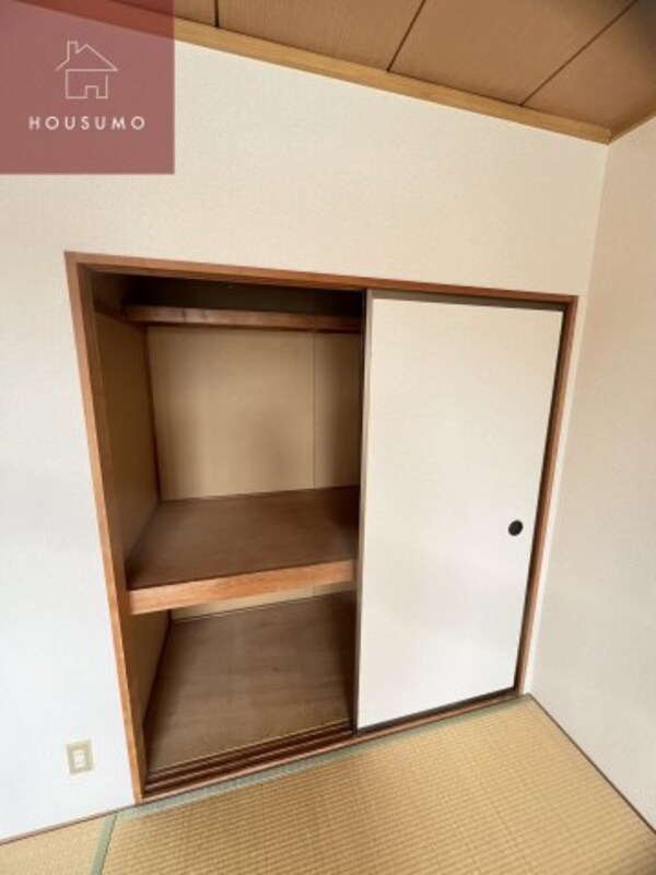収納(きれいな和室です)