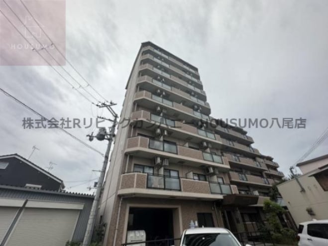 物件外観写真1　(おしゃれな外観です)