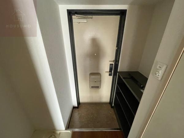 物件内観写真9　(玄関です)