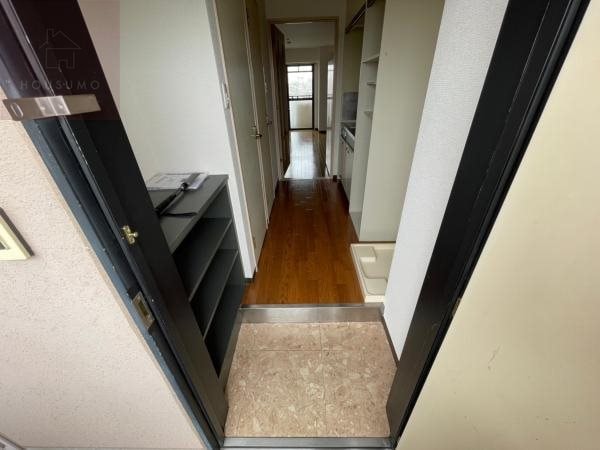 物件内観写真28　(シンプルで使いやすい玄関です)