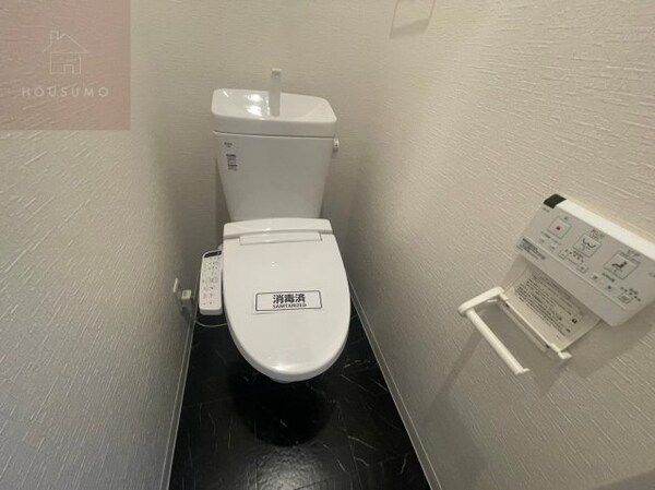 トイレ(清潔感のあるトイレです)