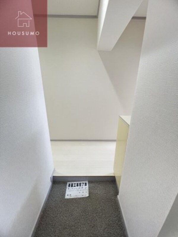 玄関(きれいな玄関です)