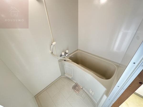 物件内観写真5　(お風呂です)