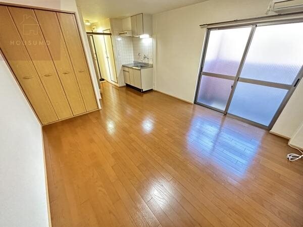 物件内観写真16　(使いやすいリビングです)