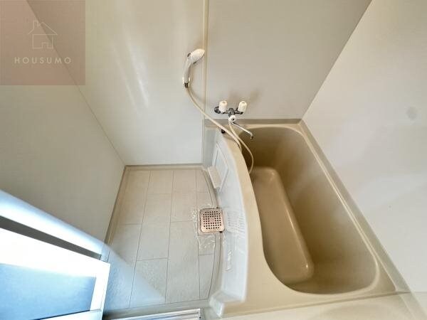 物件内観写真24　(日々の疲れを癒すお風呂付です)