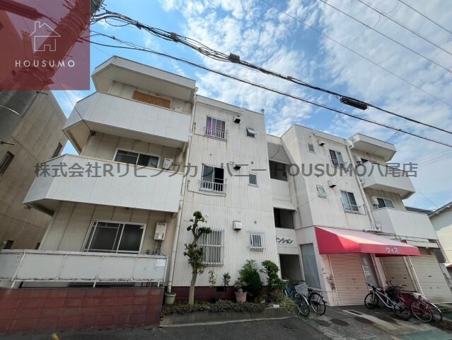 物件外観写真1　(きれいな外観です)