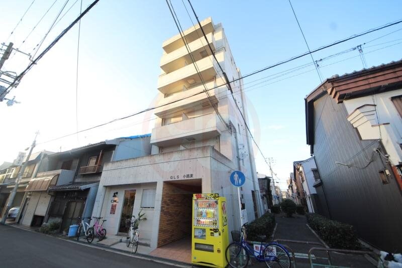 物件外観写真1　(外観もきれいです)