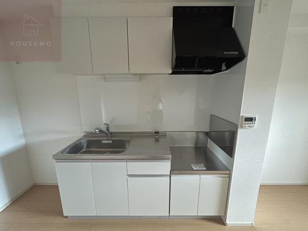 物件内観写真5　(キッチンでお料理をお楽しみください)