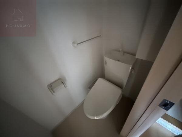 物件内観写真8　(トイレもきれいです)