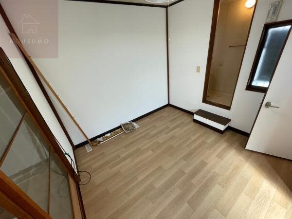 居室(おしゃれなリビングです)