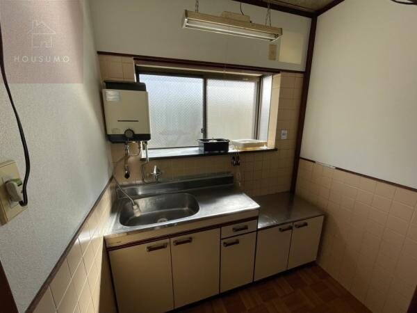 物件内観写真5　(キッチンでお料理をお楽しみください)