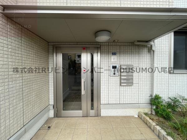 エントランス(毎日通るエントランスはこのようになっています)