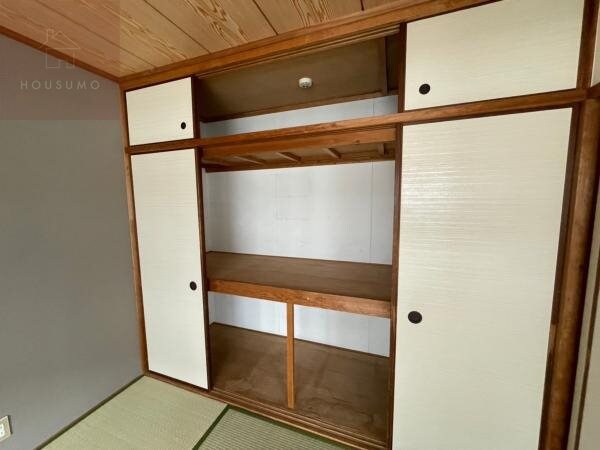 収納(たっぷりとした収納スペースです)