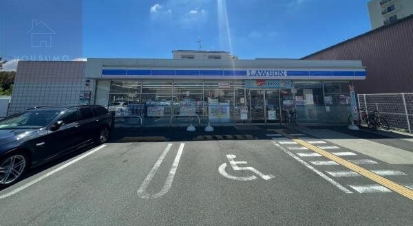 周辺環境(ローソン 八尾山本町北八丁目店 429m)