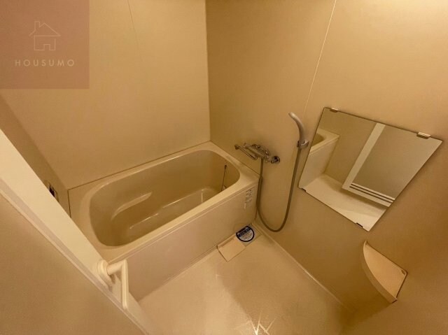 物件内観写真6　(日々の暮らしに欠かせないお風呂です)