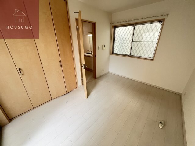 物件内観写真3　(おしゃれなリビングです)