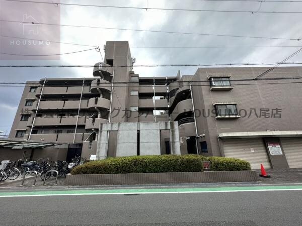 物件外観写真1　(外観も気になるポイント)