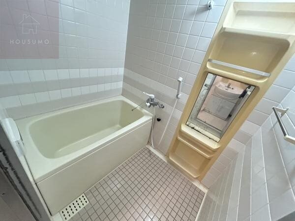 物件内観写真7　(お風呂です)