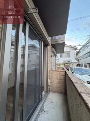 物件内観写真12　(バルコニーがあります)