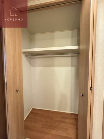 物件内観写真17　(大きなスペースがあり、収納には困りません)