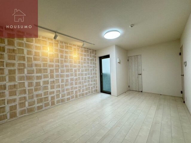 物件内観写真4　(居間です)